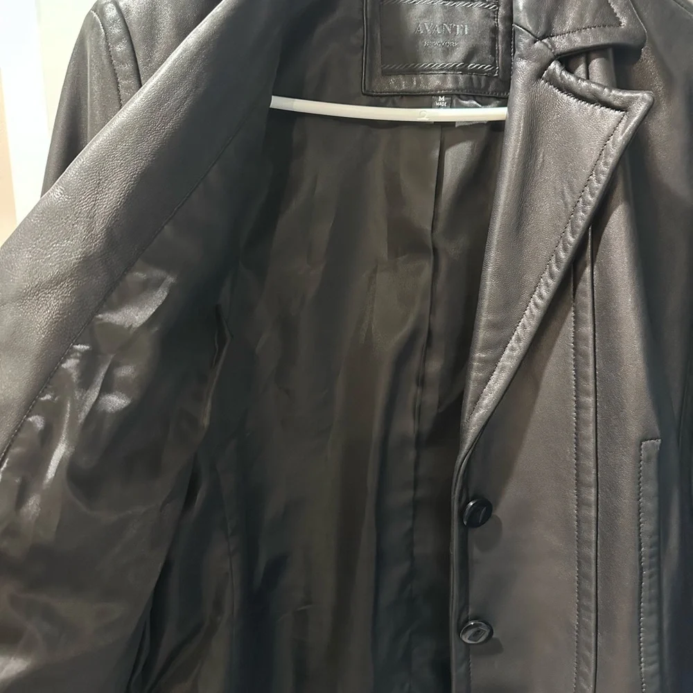 AVANTI Black Leather Women's Jacket - Picture 8 of 15